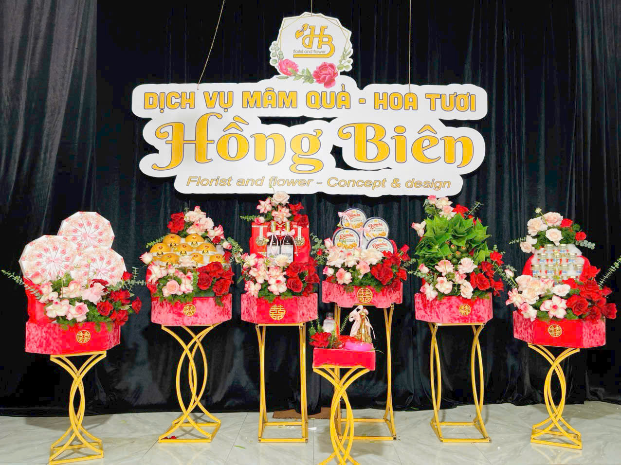 MÂM  QUẢ CƯỚI 