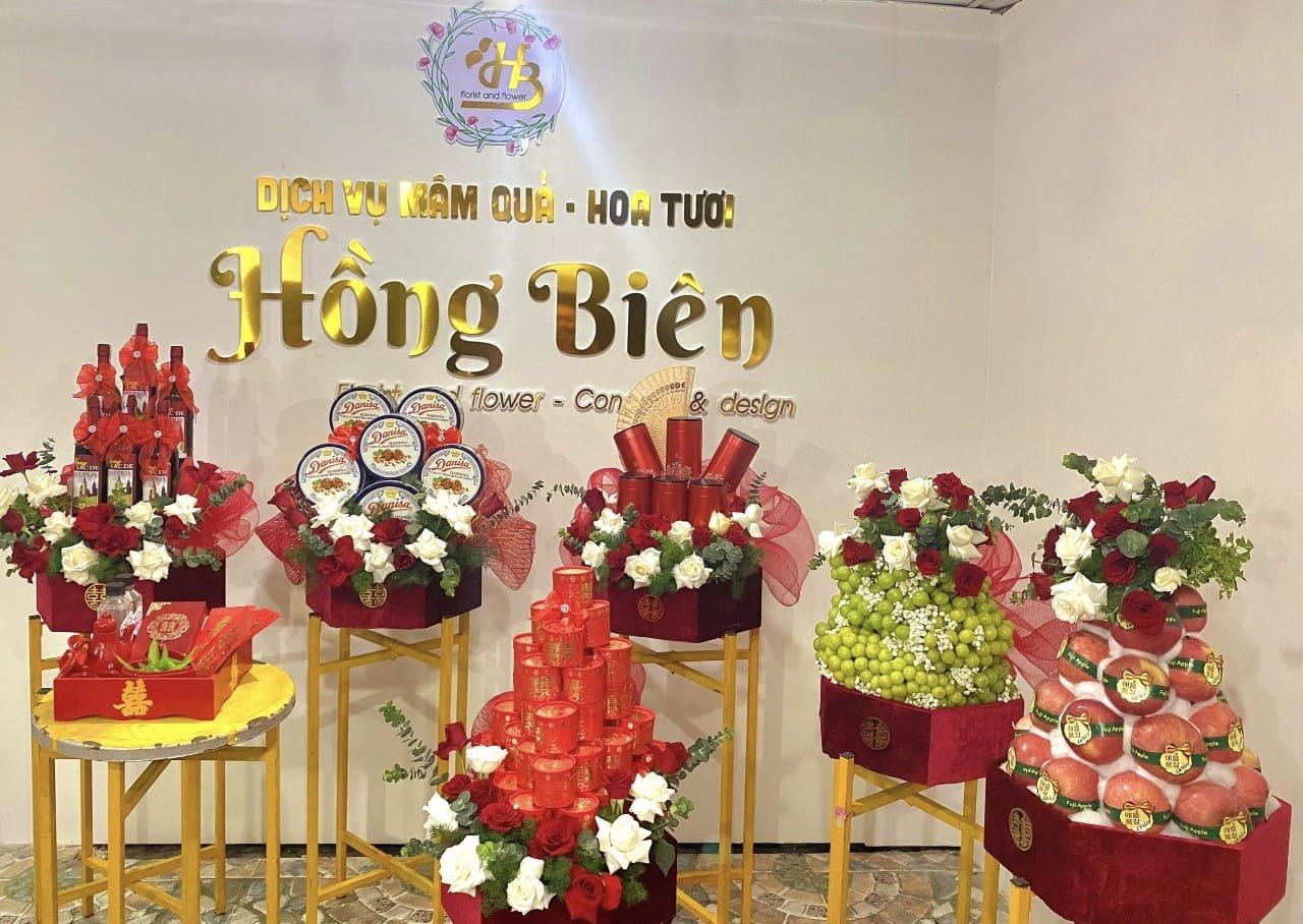 MÂM TRÒN ĐỎ MÂM HIỆN ĐẠI