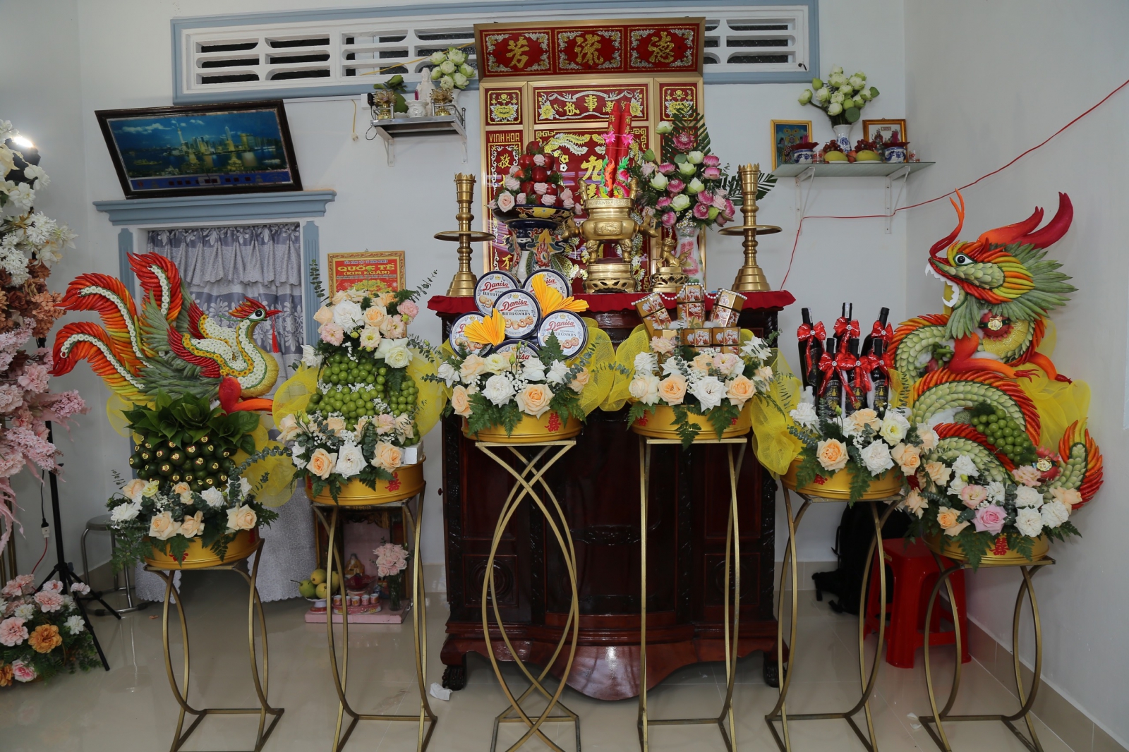 MÂM TRÒN VÀNG RỒNG PHỤNG