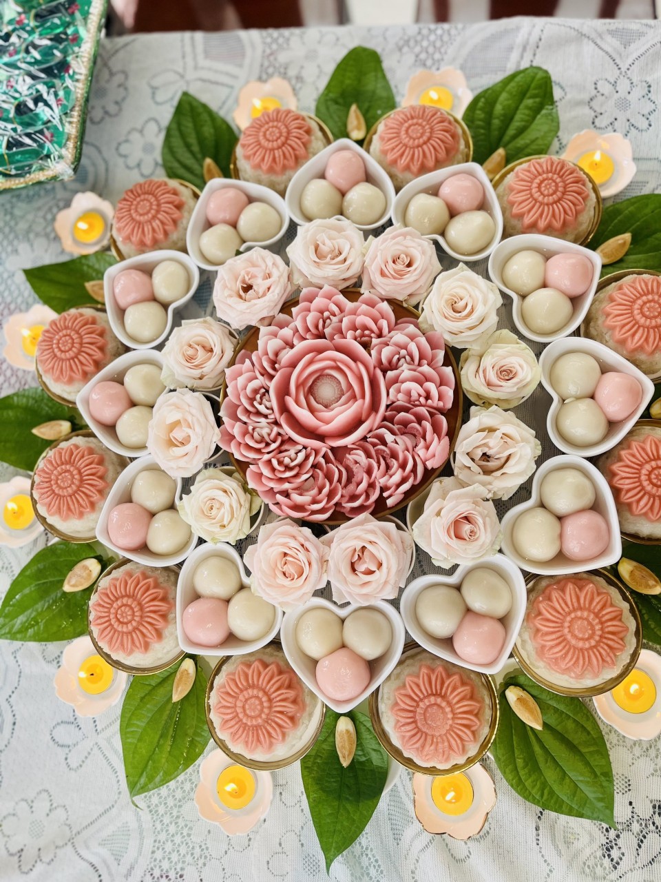 MÂM CÚNG CHO BÉ TONE HỒNG NGỌT NGÀO