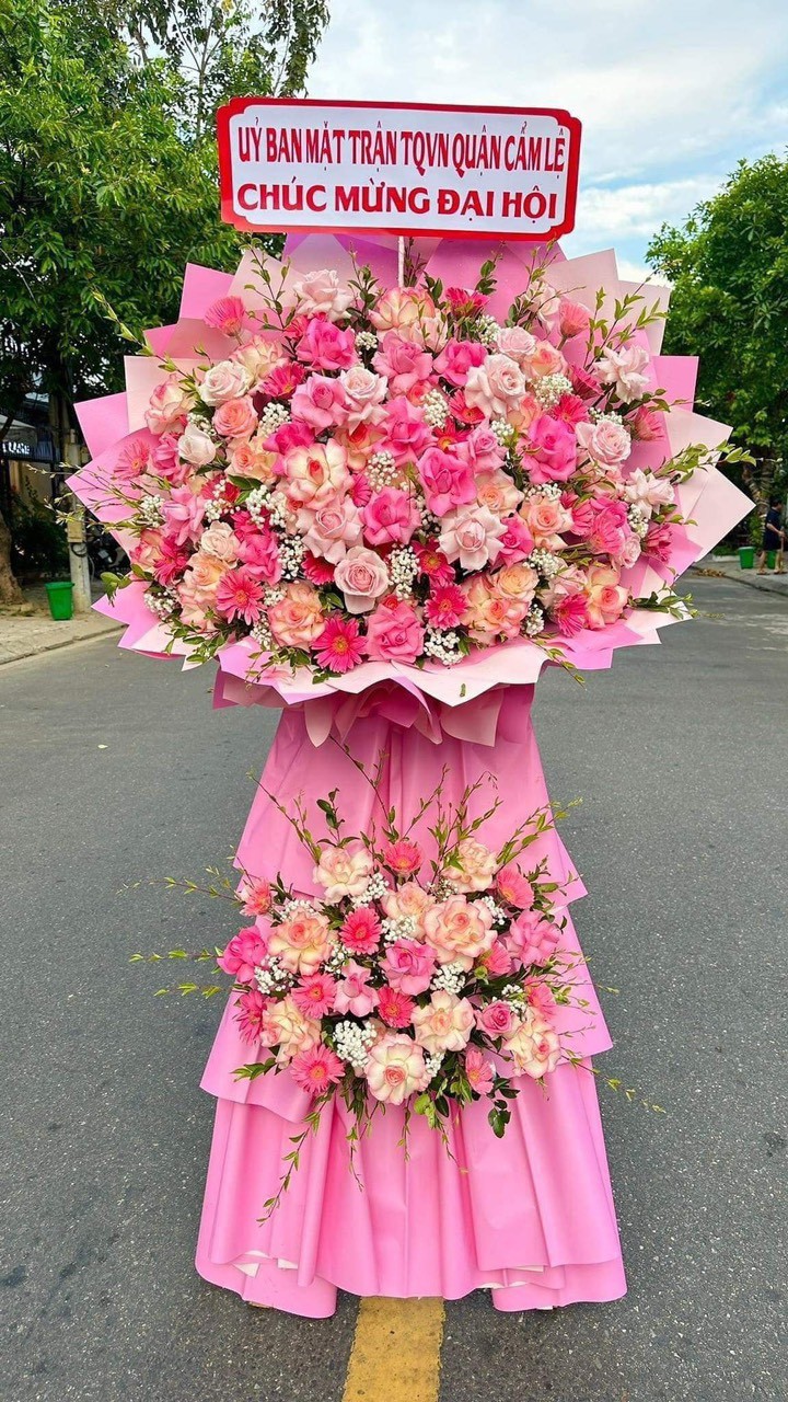 HOA TƯƠI CHÚC MỪNG